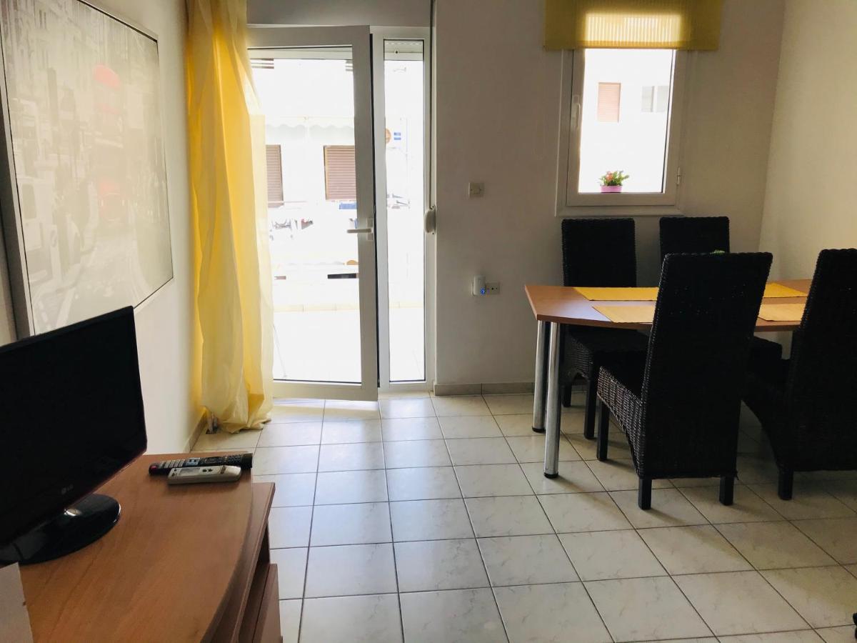 Korona Beach Apartments I Ретимно Екстериор снимка